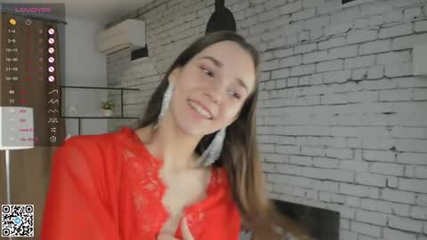Emilia online show from March 8, 4:20 am