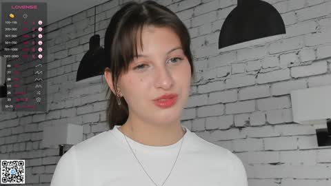 Emilia online show from January 22, 4:44 pm