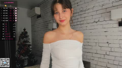 Emilia online show from January 12, 4:50 pm