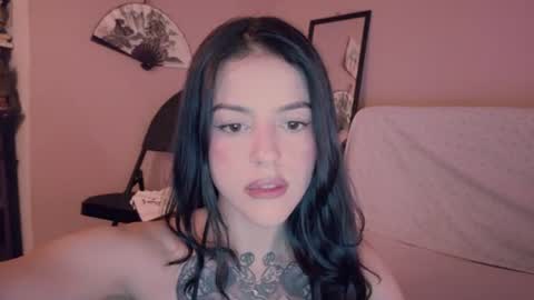 phoenixx_x online show from July 16, 12:26 am
