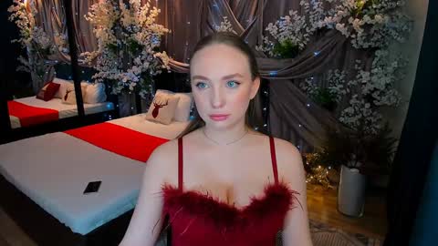 Emelie online show from December 25, 10:17 am