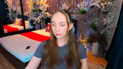Emelie online show from January 14, 10:06 am