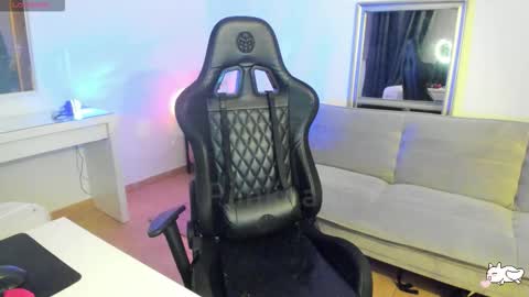 PiinkPandora online show from October 19, 8:33 pm