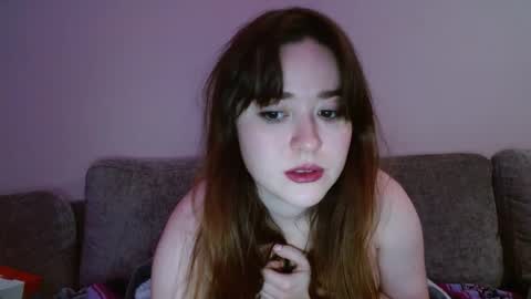 PilloGoddess online show from January 5, 1:36 pm