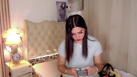 Ivy Morningstar online show from December 16, 7:26 am