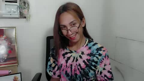 lucyLove online show from February 6, 10:14 am