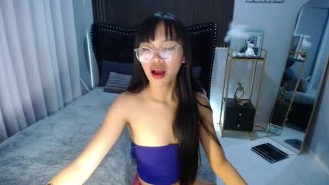 Snapshot of pinay_slutx chatting on March 1, 7:19 am dee online show from March 1, 7:19 am