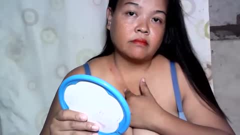 pinay_yummy28 online show from December 2, 11:55 am