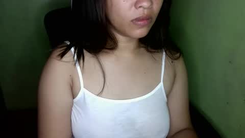 Snapshot of pinayhottie0028 chatting on September 9, 9:03 pm PinayHottie online show from September 9, 9:03 pm