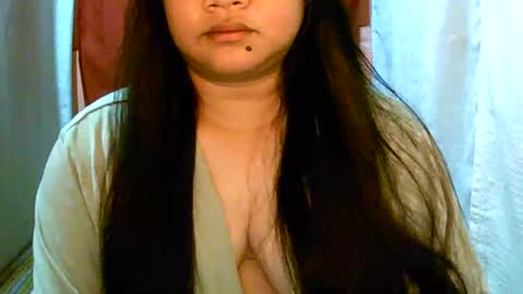 Snapshot of pinayjona chatting on January 13, 1:06 pm pinayjona online show from January 13, 1:06 pm