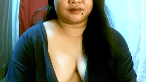 Snapshot of pinayjona chatting on October 4, 11:27 am pinayjona online show from October 4, 11:27 am