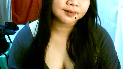 Snapshot of pinayjona chatting on October 24, 12:01 pm pinayjona online show from October 24, 12:01 pm