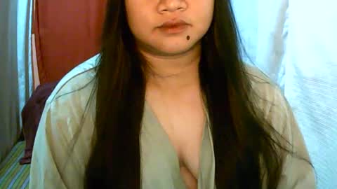 Snapshot of pinayjona chatting on January 12, 1:05 pm pinayjona online show from January 12, 1:05 pm