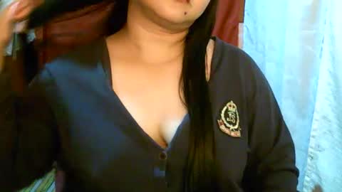 Snapshot of pinayjona chatting on February 27, 11:52 am pinayjona online show from February 27, 11:52 am