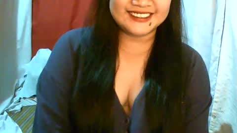 Snapshot of pinayjona chatting on February 16, 11:27 am pinayjona online show from February 16, 11:27 am