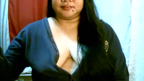 Snapshot of pinayjona chatting on October 12, 10:17 am pinayjona online show from October 12, 10:17 am