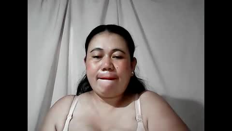 pinaymama12345 online show from February 17, 12:21 am