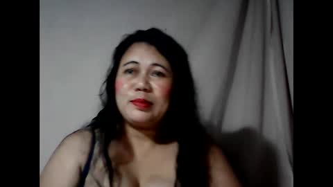 Snapshot of pinaymama12345 chatting on January 25, 8:42 am pinaymama12345 online show from January 25, 8:42 am