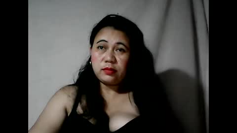 Snapshot of pinaymama12345 chatting on February 13, 11:26 pm pinaymama12345 online show from February 13, 11:26 pm
