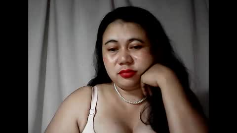 Snapshot of pinaymama12345 chatting on September 10, 10:54 pm pinaymama12345 online show from September 10, 10:54 pm