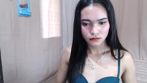 Snapshot of pinaysweatwetlover69 chatting on March 2, 2:40 am celistina Crwford online show from March 2, 2:40 am