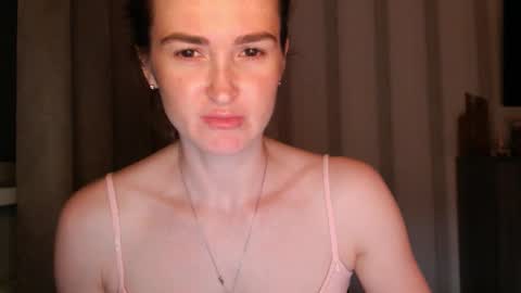       online show from September 30, 5:18 pm