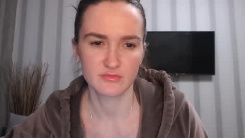       online show from January 6, 6:10 pm
