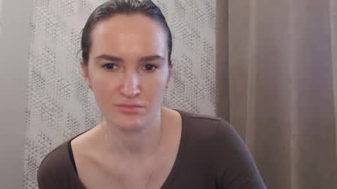       online show from January 18, 12:04 pm
