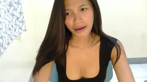 pink_bubbles011 online show from June 18, 9:10 am