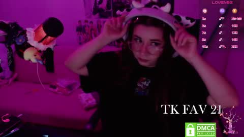 Kitty online show from July 20, 8:20 pm