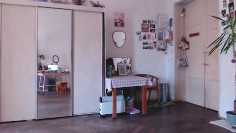 Snapshot of pink_soup chatting on October 7, 11:25 am Sony online show from October 7, 11:25 am