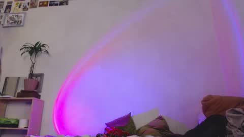 Sony online show from February 1, 6:39 pm