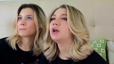 Adele online show from December 19, 9:23 am