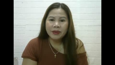 Snapshot of pinkishpusiemom18 chatting on February 17, 9:32 pm pinkishpusiemom18 online show from February 17, 9:32 pm