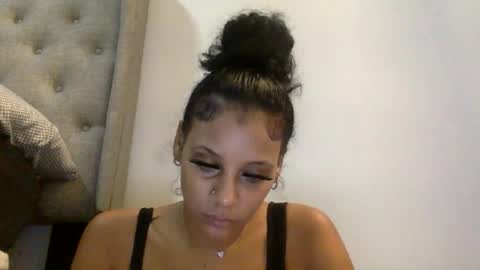 pinksugar online show from November 9, 9:05 am