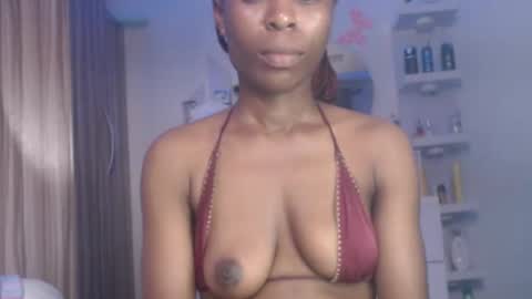 Snapshot of pinkxjuicy chatting on October 6, 3:18 pm pinkxjuicy online show from October 6, 3:18 pm