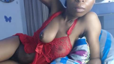 Snapshot of pinkxjuicy chatting on October 4, 4:51 am pinkxjuicy online show from October 4, 4:51 am