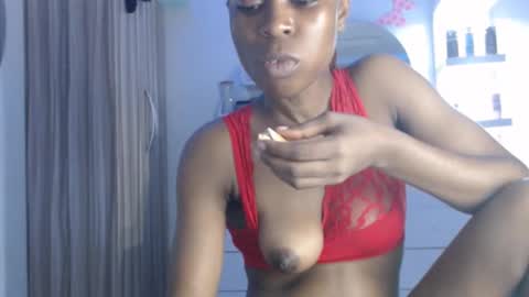 Snapshot of pinkxjuicy chatting on October 5, 7:02 am pinkxjuicy online show from October 5, 7:02 am