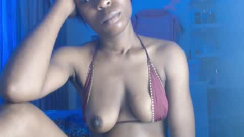 Snapshot of pinkxjuicy chatting on September 17, 1:58 am pinkxjuicy online show from September 17, 1:58 am