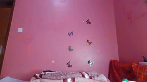 pinky_cockoo online show from March 7, 9:33 pm