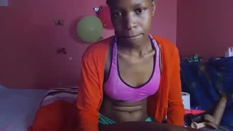 pinky_cockoo online show from March 19, 5:34 am