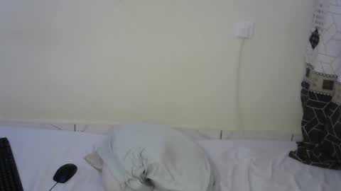 pinky_ebony1 online show from October 26, 7:42 pm