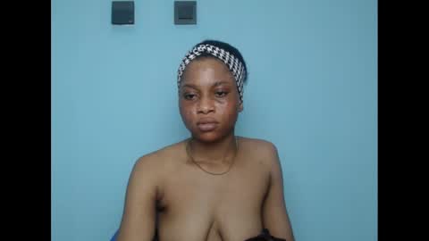 Snapshot of pinkyxxpussy chatting on January 16, 8:14 pm pinkyxxpussy online show from January 16, 8:14 pm