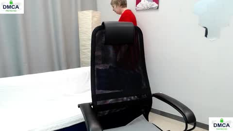 Bella online show from February 9, 10:28 am