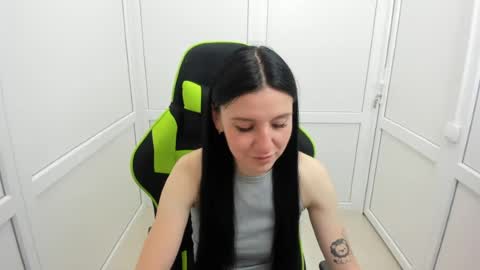 Piper online show from June 15, 1:22 pm