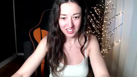 piscesgirl06 online show from December 28, 6:06 am