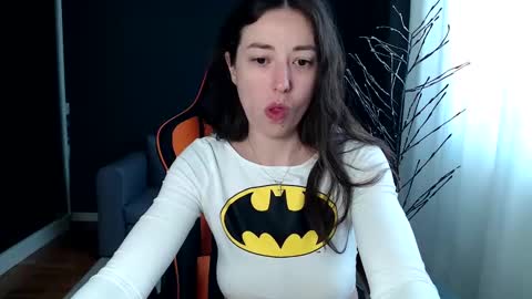piscesgirl06 online show from January 21, 6:33 am