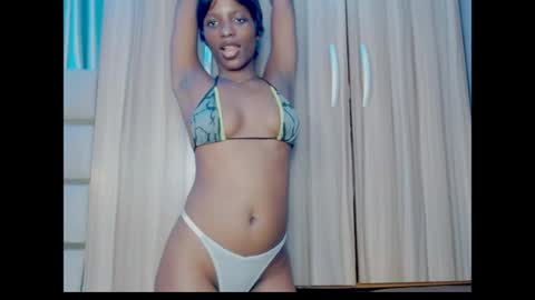 Ella online show from June 26, 7:09 am