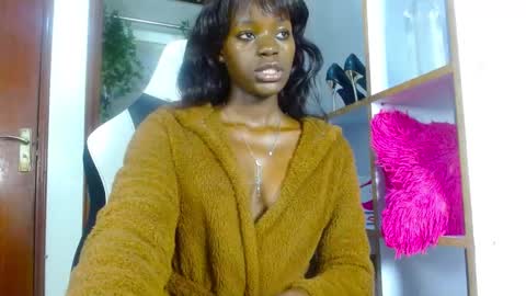 playboytit online show from December 20, 6:40 am