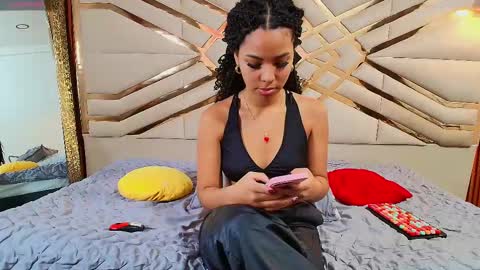 SAMARA  online show from February 21, 7:32 pm